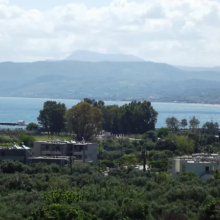 Holiday home Chris Country House Georgioupoli